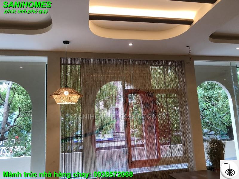 Rèm trúc phong thủy trang trí nhà hàng chay